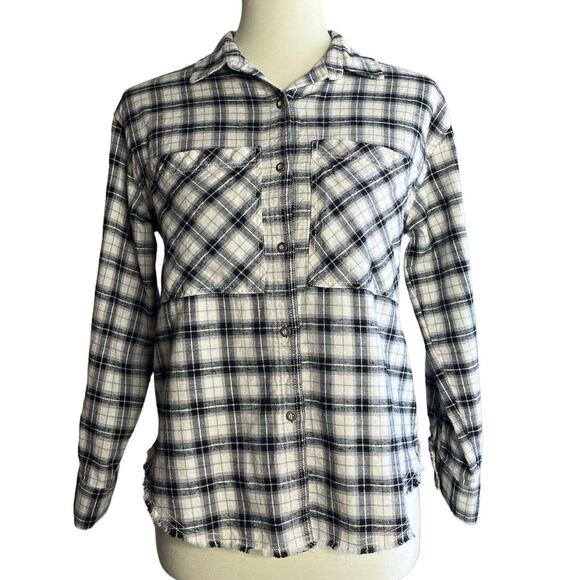 Zara Girls Plaid Long Sleeved Button Up Shirt - Picture 5 of 7